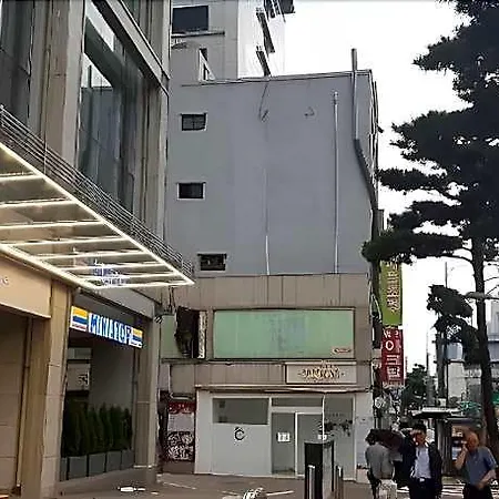 Hipzy Guesthouse