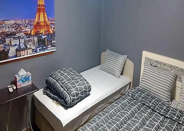 Hotel Hipzy 2*