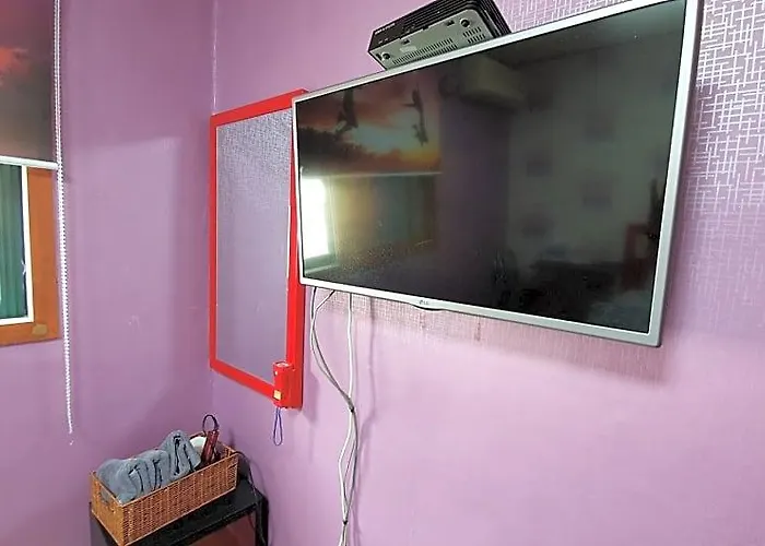Hotel Hipzy 2*